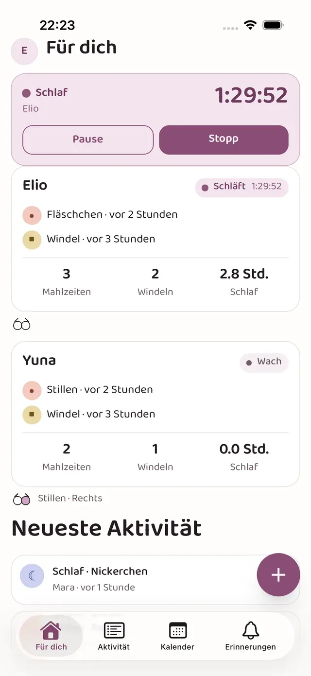 Der lindly-Startbildschirm mit laufendem Schlaf-Timer und Status pro Kind